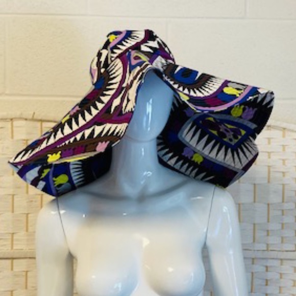 Emilio Pucci Other - Vintage Italy, Pucci multi color cotton sun hat.